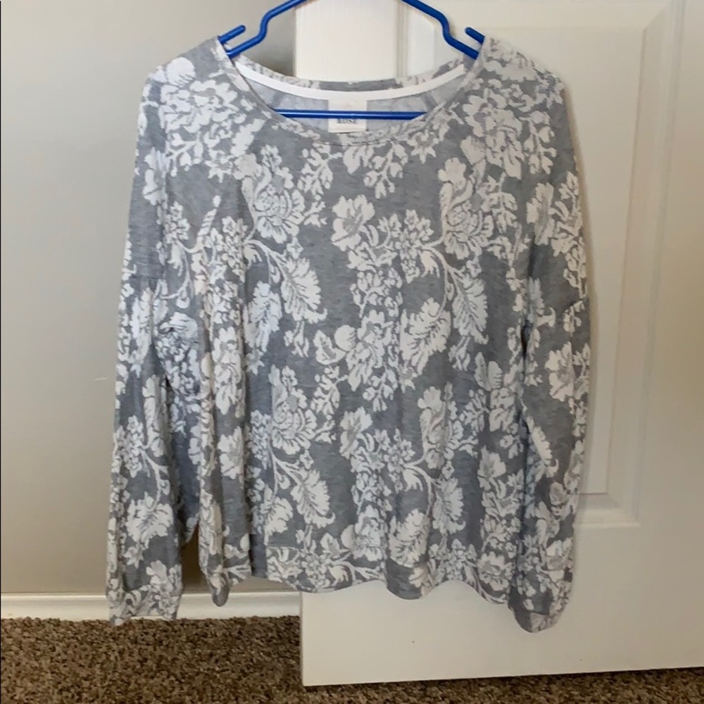 Long sleeve blouse
